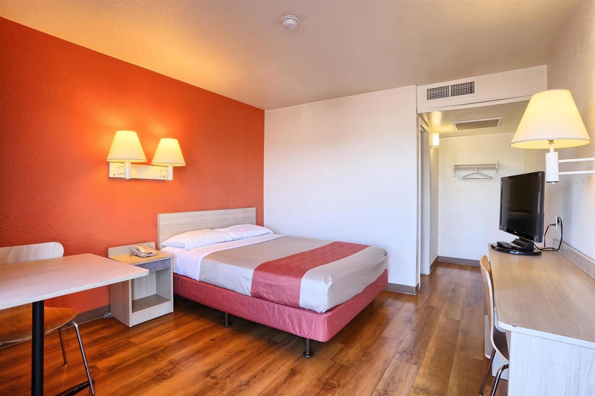 Motel 6-Pittsburg, Ca Buitenkant foto